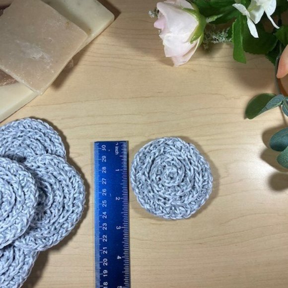 Re-usable face scrubbies - Picture 2 of 3